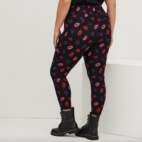 TORRID POCKET PIXIE SKINNY STUDIO LUXE PONTE HIGH-RISE PANT - NEW- Plus Size 0X - Picture 2 of 9